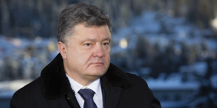 Порошенко в Давосе не смог ответить на вопросы российских журналистов