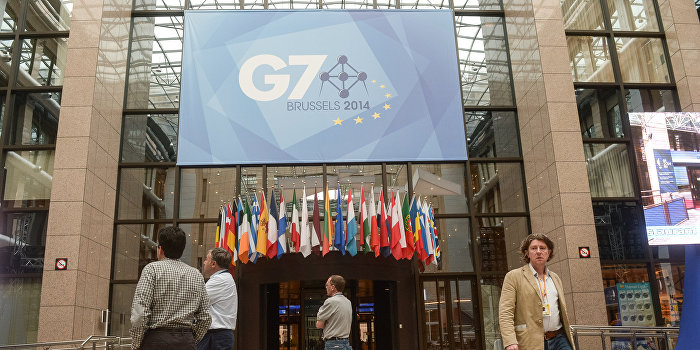 Послы G7 потребовали от Киева закрыть сайт «Миротворец»