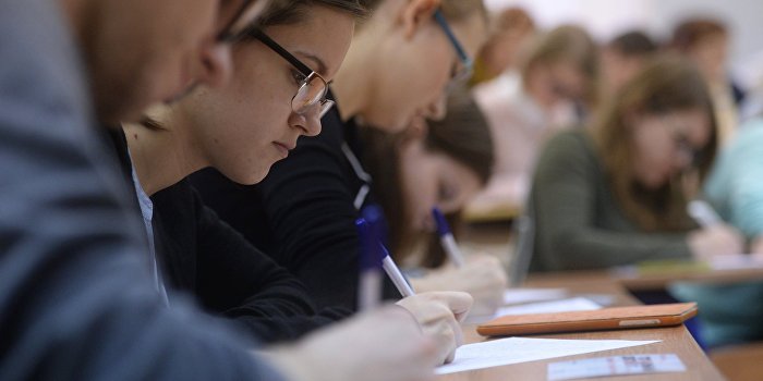 Кабинет министров Украины отказался переводить магистратуру на платную основу