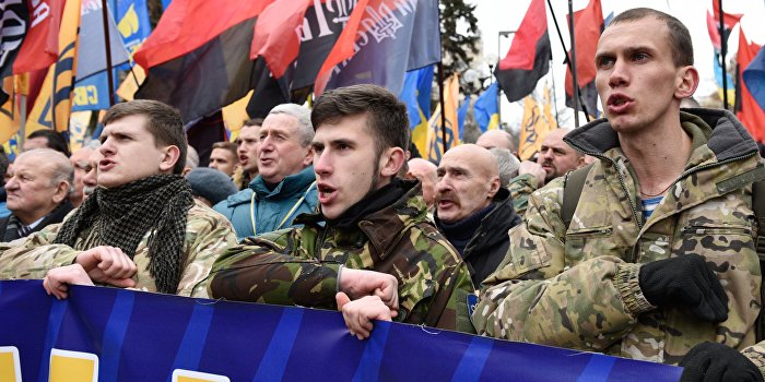 «Убей себя об стену!»