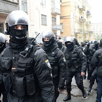  ������������� ������� 90-� ���� ������������ 