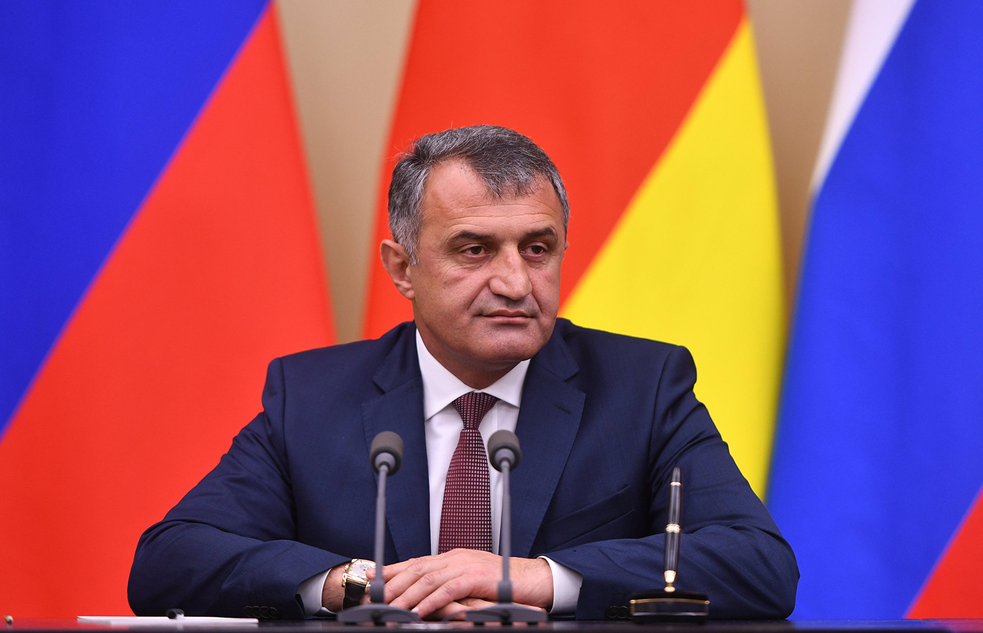 Президент Южной Осетии: Мы не предадим ЛНР и ДНР